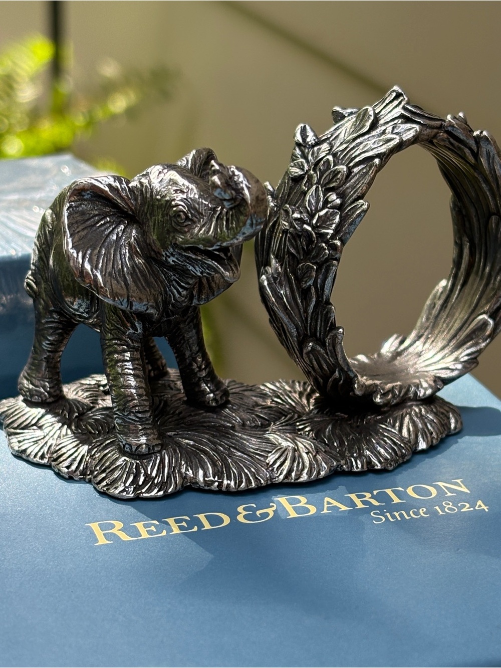 Reed & Barton 1824 Collection Elephant Silverplate Napkin Rings Set
